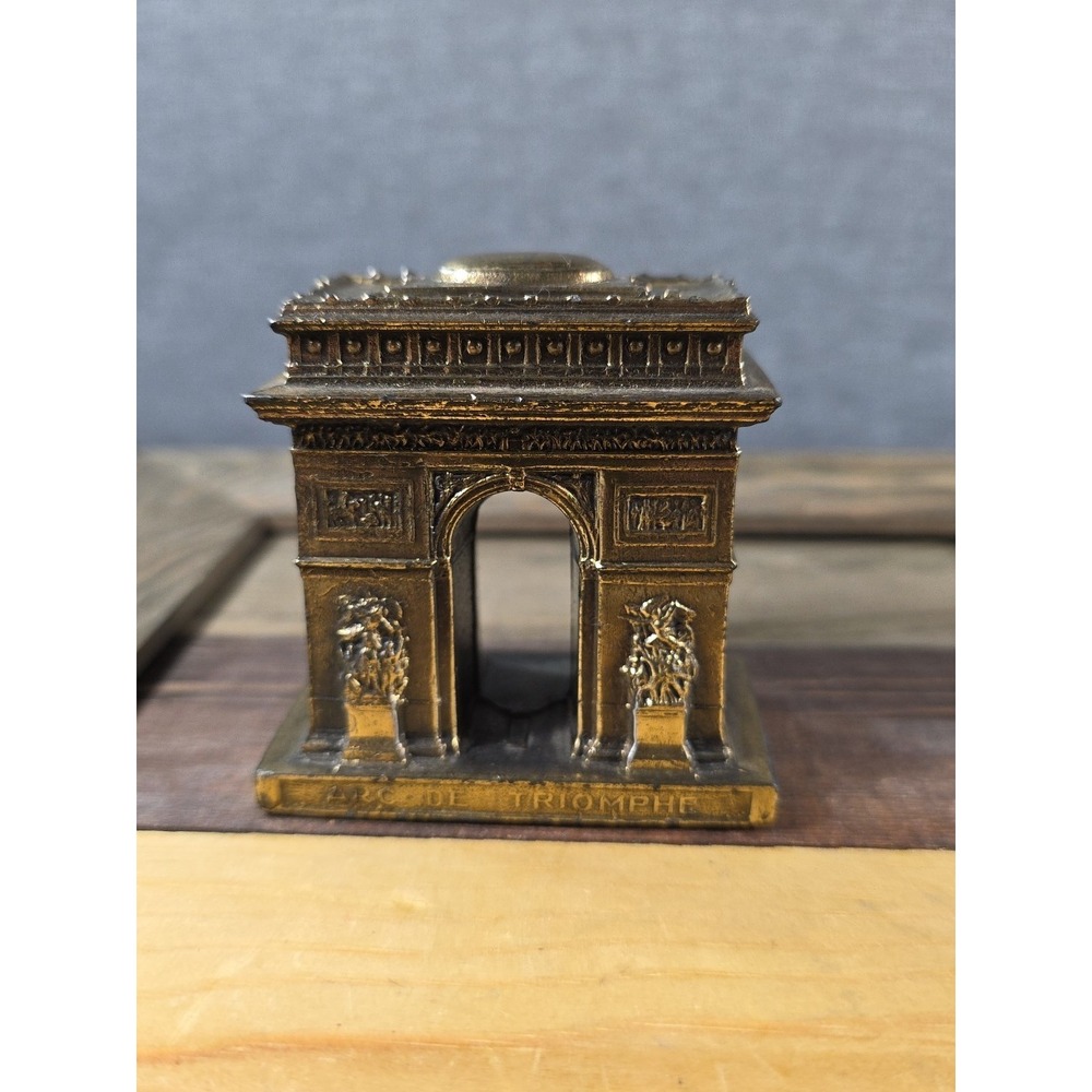 Vintage Arc De Triomphe Paris France‎ Metal Souvenir